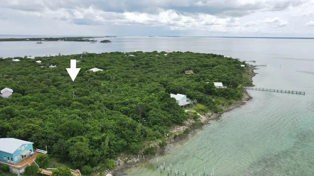 Lot 15, Lubbers Cay Abaco BS