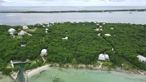 Lot 15, Lubbers Cay Abaco BS