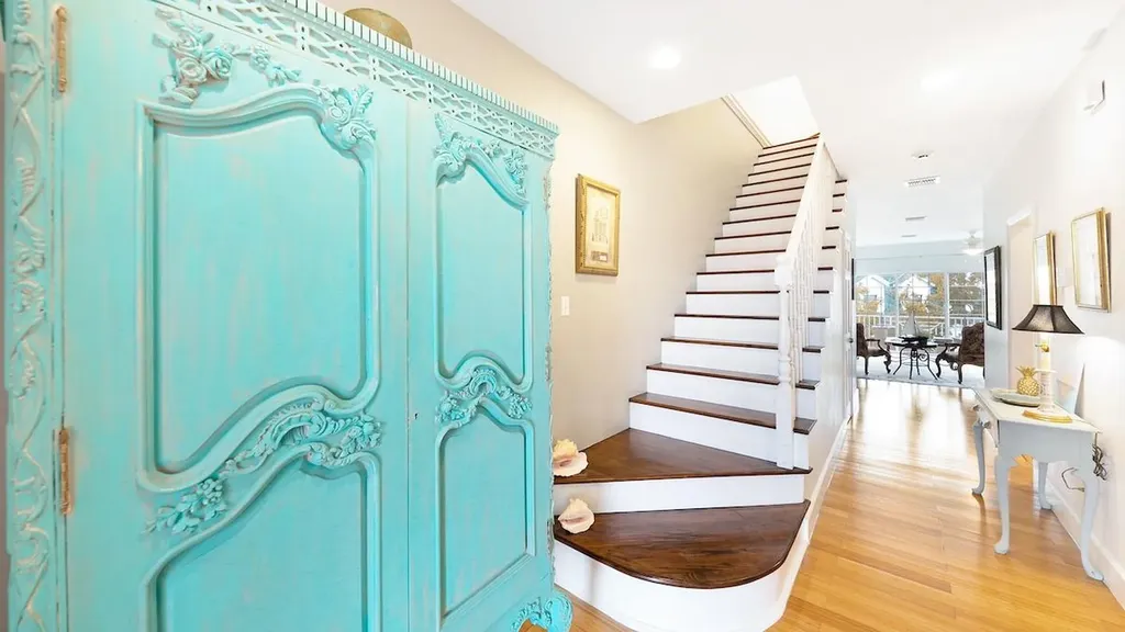 Lagoon Court Condo New Providence Paradise Island BS