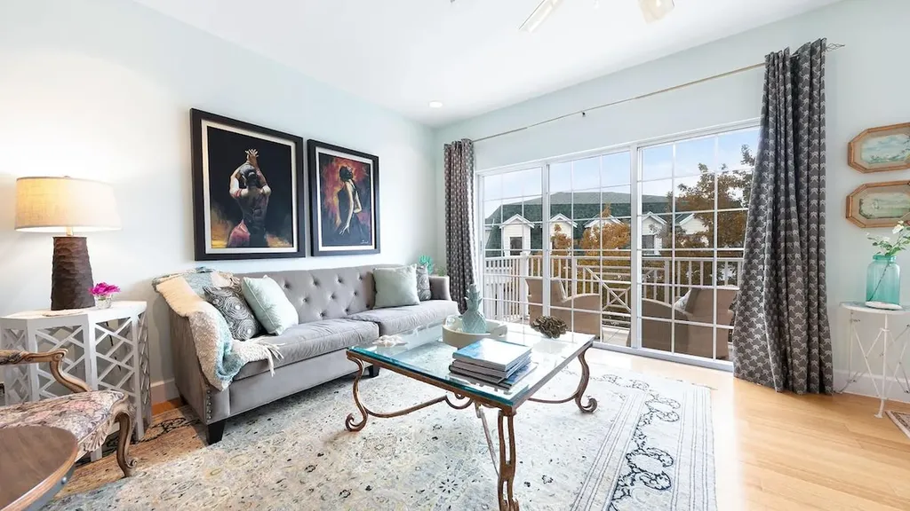 Lagoon Court Condo New Providence Paradise Island BS