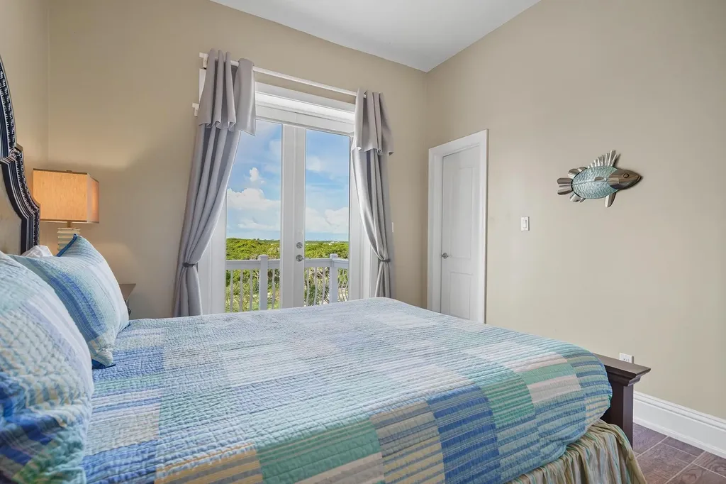 Cut Pearl, The Cut Exuma BS