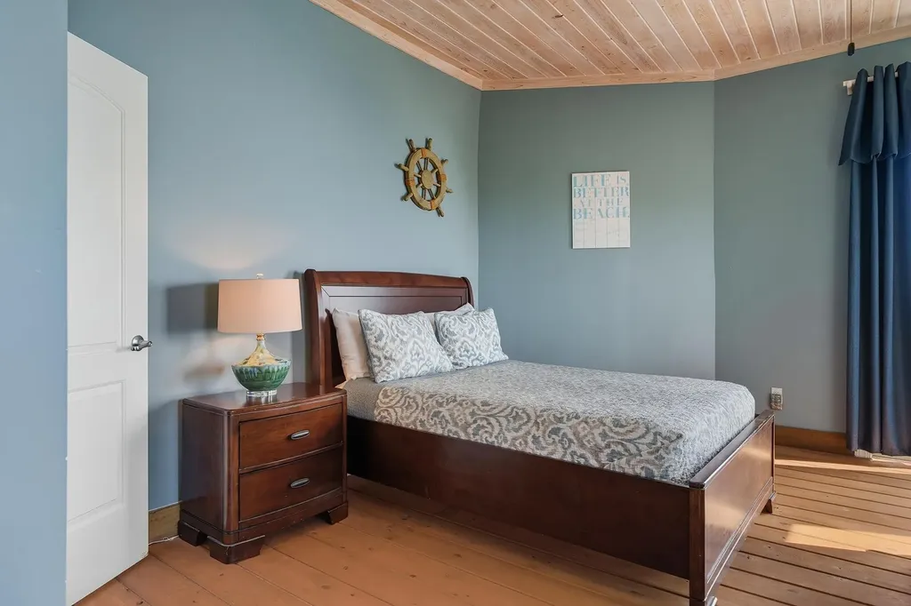 Cut Pearl, The Cut Exuma BS