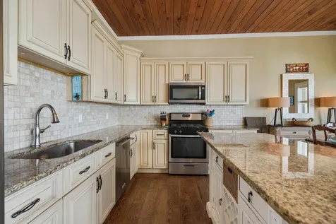 Cut Pearl, The Cut Exuma BS