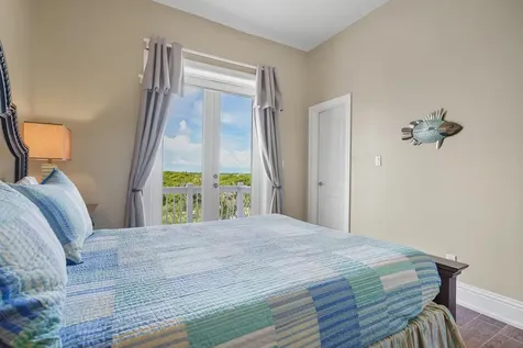 Cut Pearl, The Cut Exuma BS