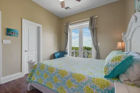 Cut Pearl, The Cut Exuma BS