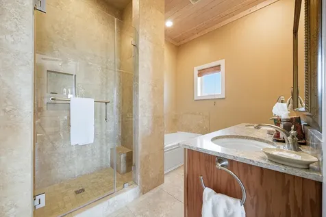 Cut Pearl, The Cut Exuma BS