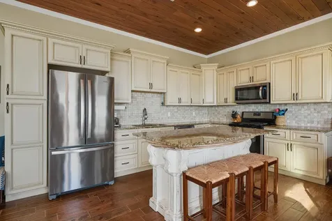 Cut Pearl, The Cut Exuma BS