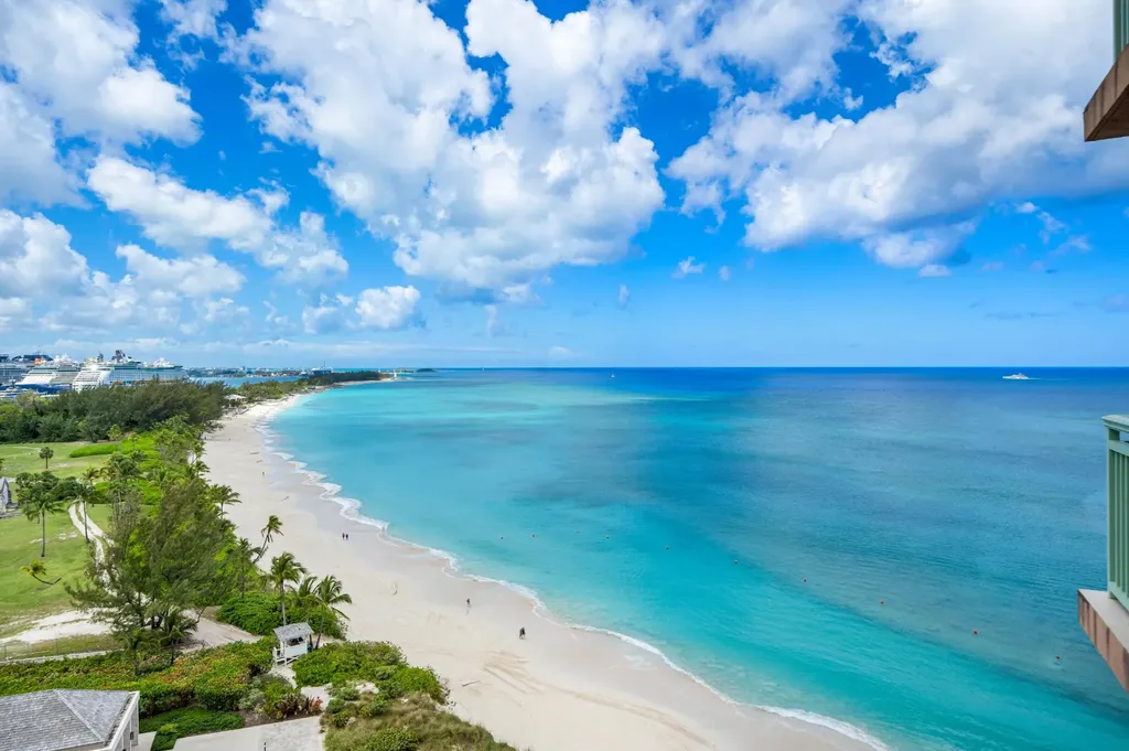 Topaz Suite New Providence Paradise Island BS