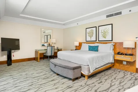 Topaz Suite New Providence Paradise Island BS