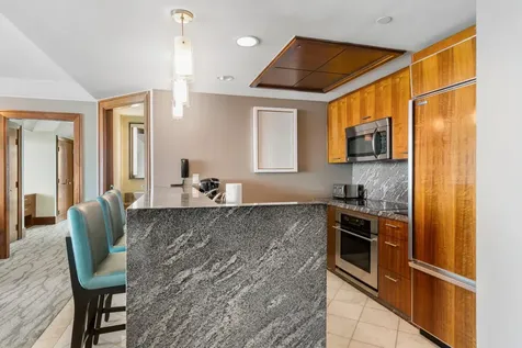 Topaz Suite New Providence Paradise Island BS