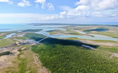 Big Bullard Cay Exuma BS