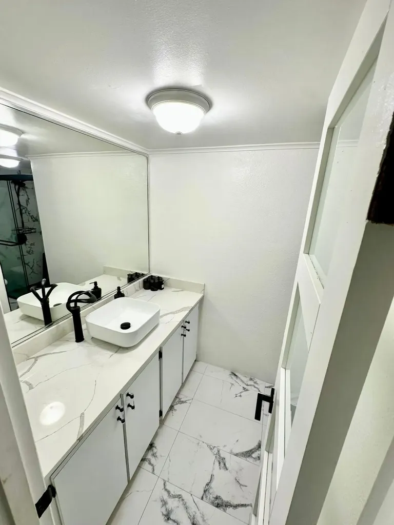 Delaporte Point New Providence Paradise Island BS