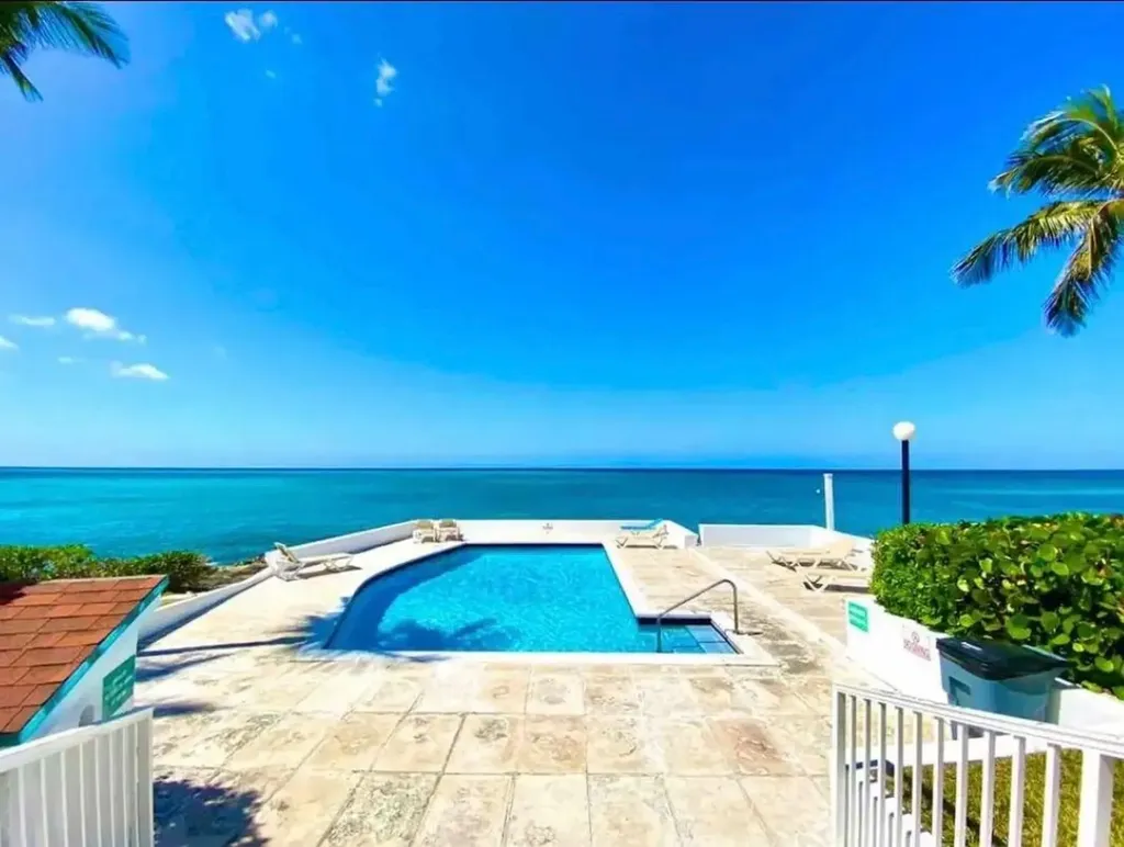 Delaporte Point New Providence Paradise Island BS