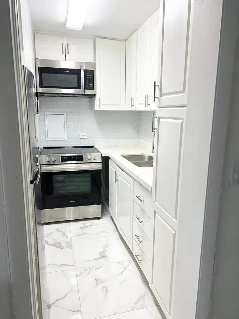 Delaporte Point New Providence Paradise Island BS