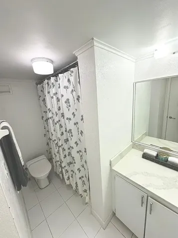 Delaporte Point New Providence Paradise Island BS