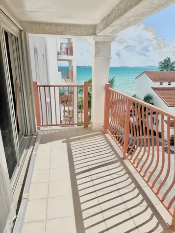 Delaporte Point New Providence Paradise Island BS