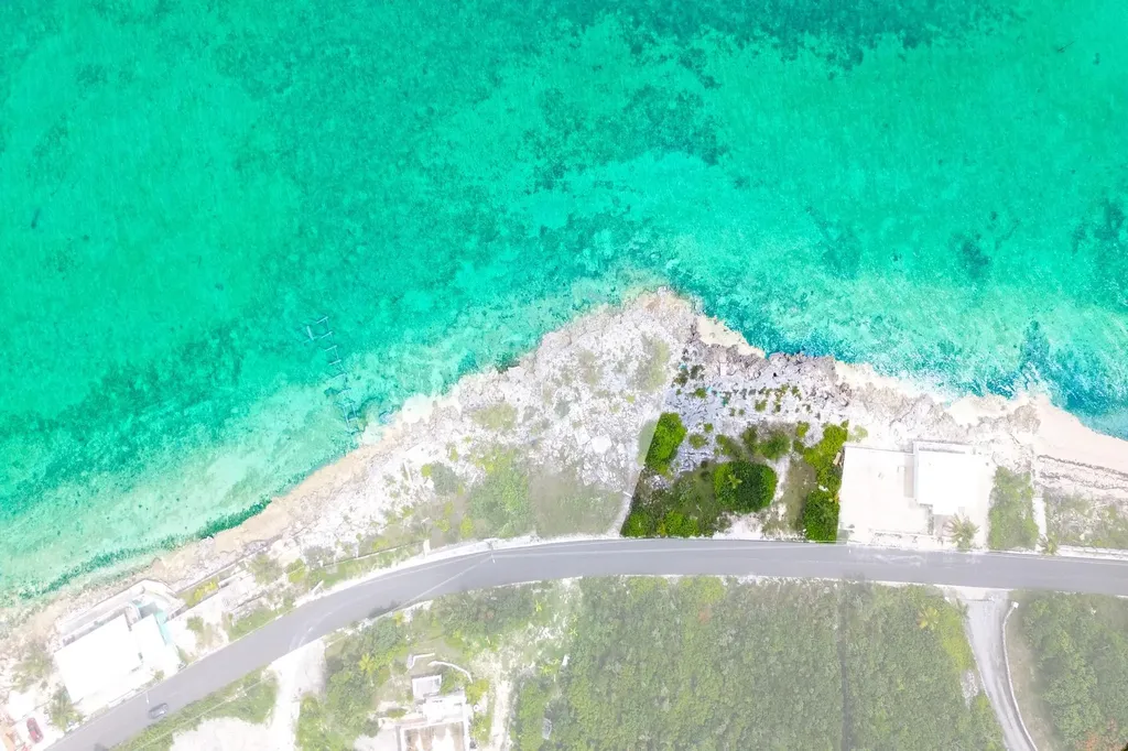 Lot 5, Block 6 Abaco BS