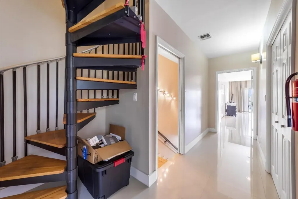 Fords Road Grand Bahama Freeport BS