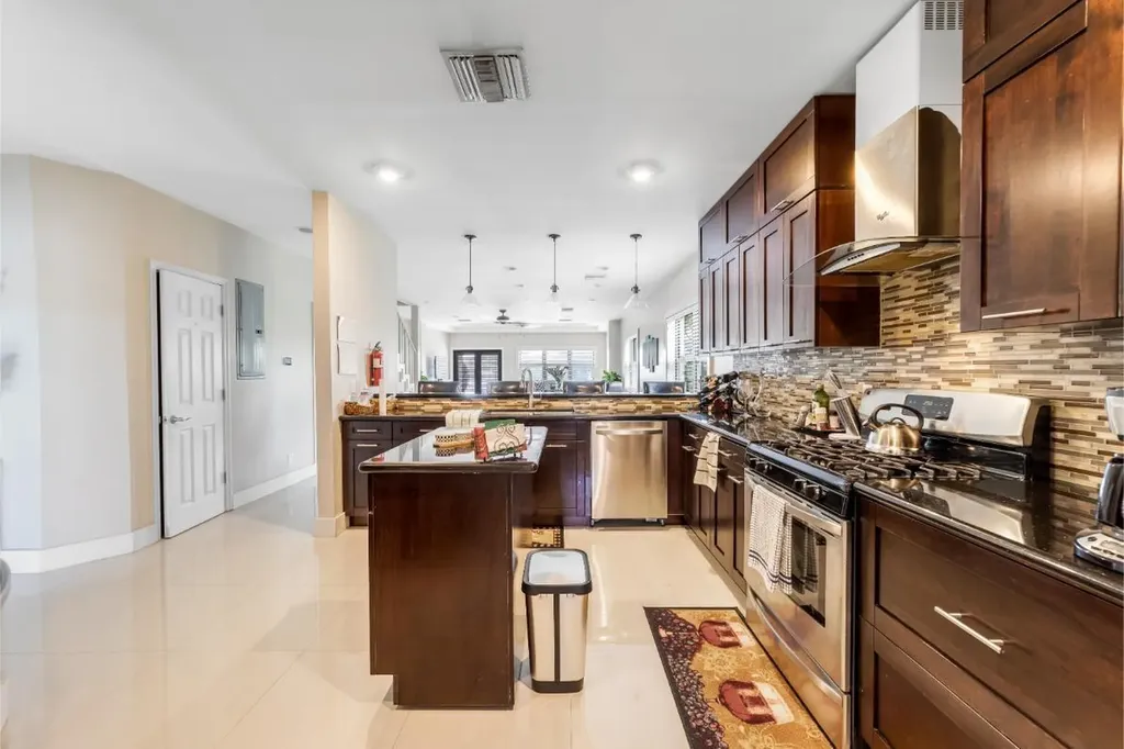 Fords Road Grand Bahama Freeport BS