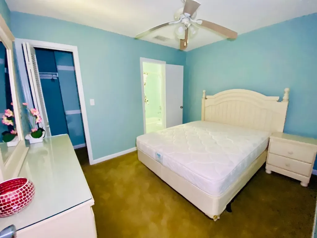 Lancaster Place, Freeport 24 Grand Bahama Freeport BS