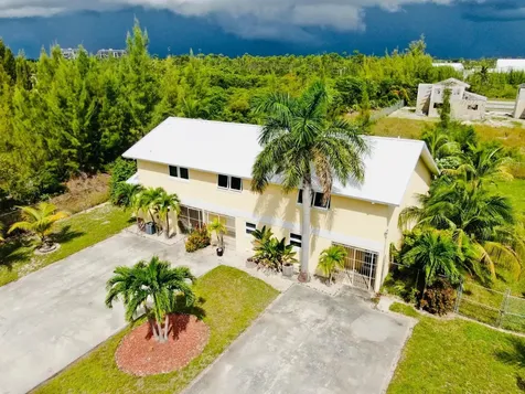 Lancaster Place, Freeport 24 Grand Bahama Freeport BS