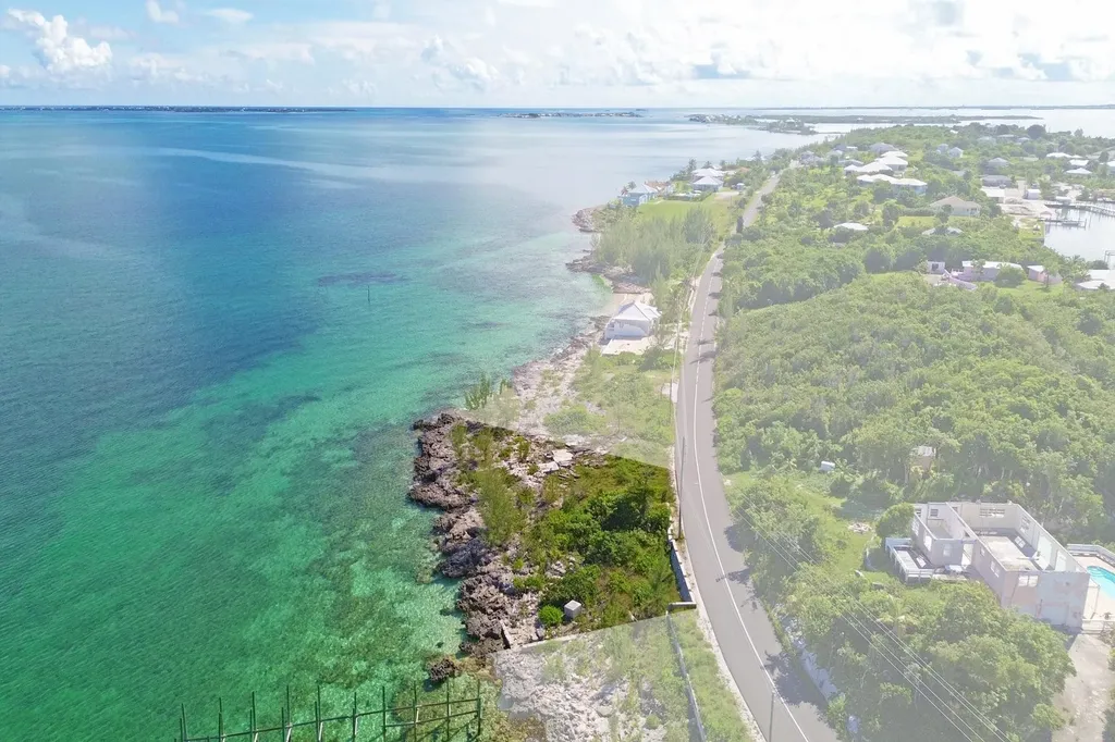 Lot 4, Block 6 Abaco BS