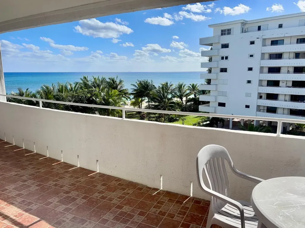 Silver Point Condo Grand Bahama Freeport BS