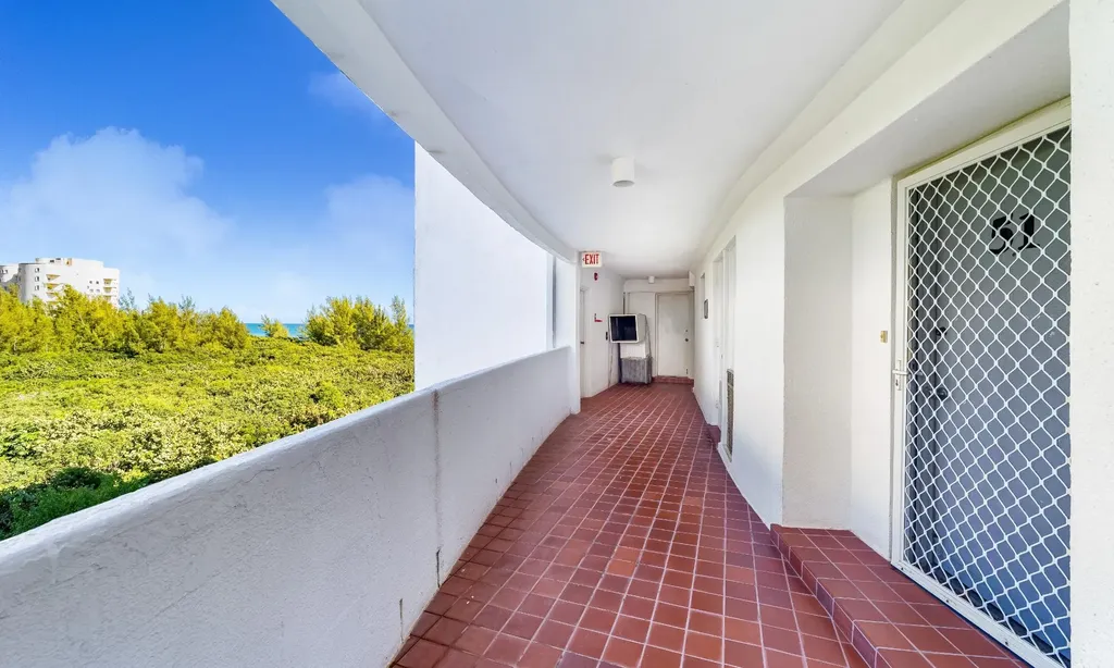 Silver Point Condo Grand Bahama Freeport BS