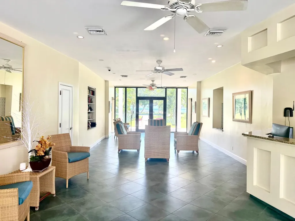 Silver Point Condo Grand Bahama Freeport BS