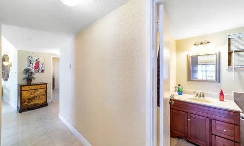 Silver Point Condo Grand Bahama Freeport BS