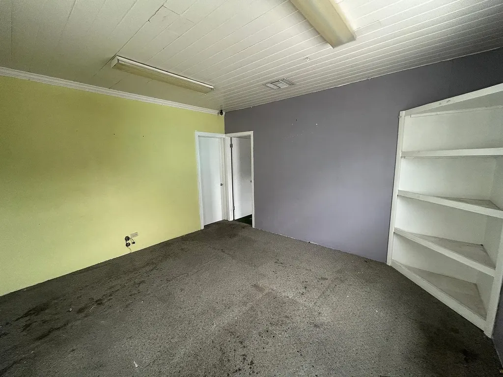 Unit #4 Dowdeswell Street New Providence Paradise Island BS