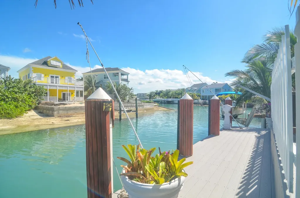 Jacaranda Close 21 New Providence Paradise Island BS