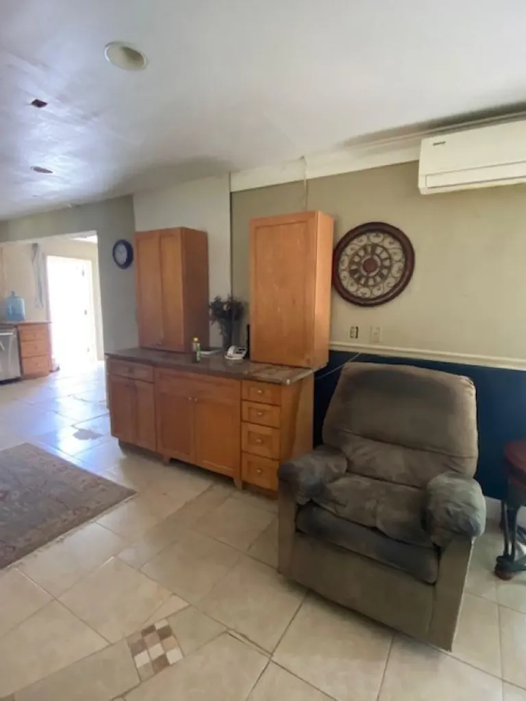 Pelican Road Yeoman Wood 17 Grand Bahama Freeport BS