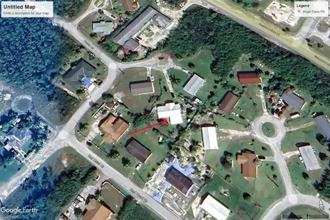 Pelican Road Yeoman Wood 17 Grand Bahama Freeport BS