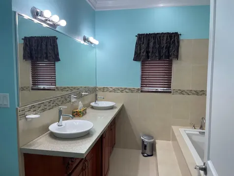 450 West Winds Townhouse New Providence Paradise Island BS