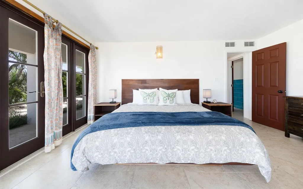 Narikela Estate Staniel Cay Exuma BS