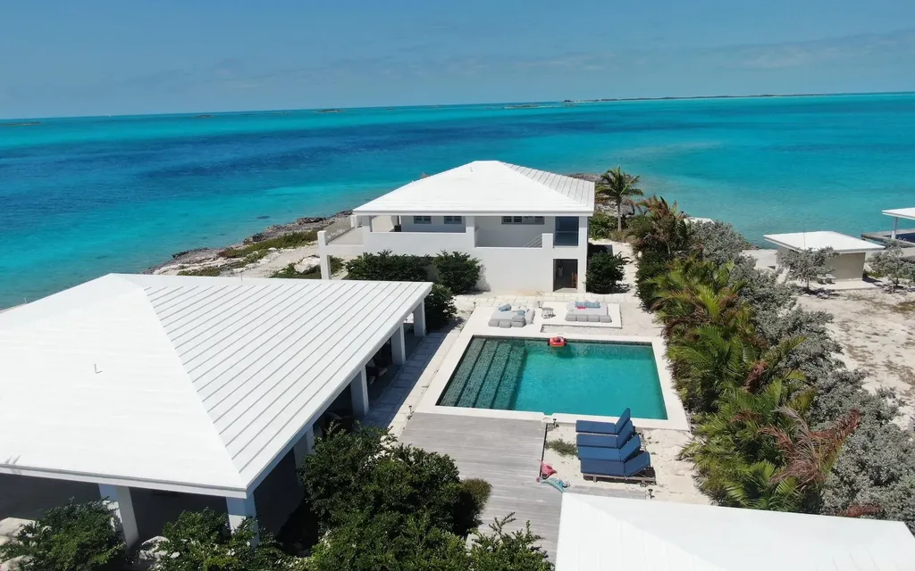 Narikela Estate Staniel Cay Exuma BS