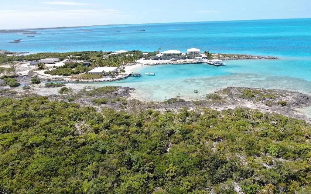 Narikela Estate Staniel Cay Exuma BS
