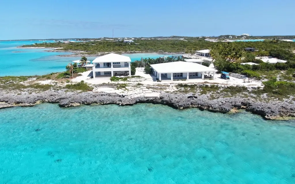 Narikela Estate Staniel Cay Exuma BS