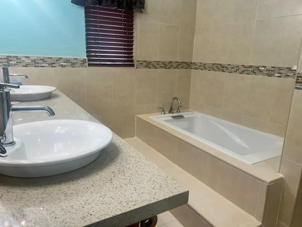 450 West Winds Duplex Townhouse New Providence Paradise Island BS