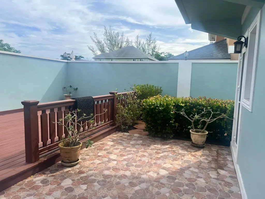 450 West Winds Duplex Townhouse New Providence Paradise Island BS