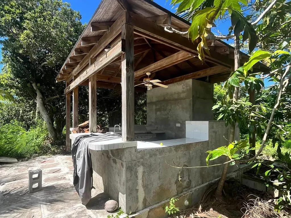 #32 Ridgeway Estates New Providence Paradise Island BS