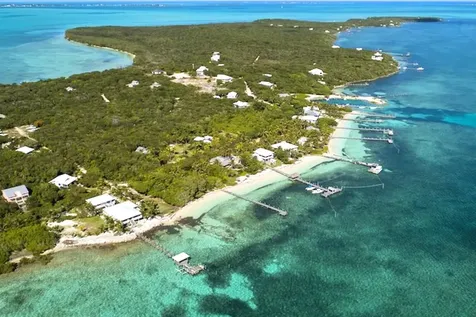 East Breeze, Lot 123 Abaco BS
