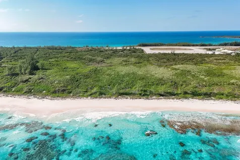 Jhade Beach Eleuthera BS