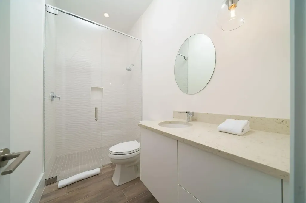 4 Marina Way New Providence Paradise Island BS