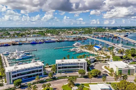 4 Marina Way New Providence Paradise Island BS