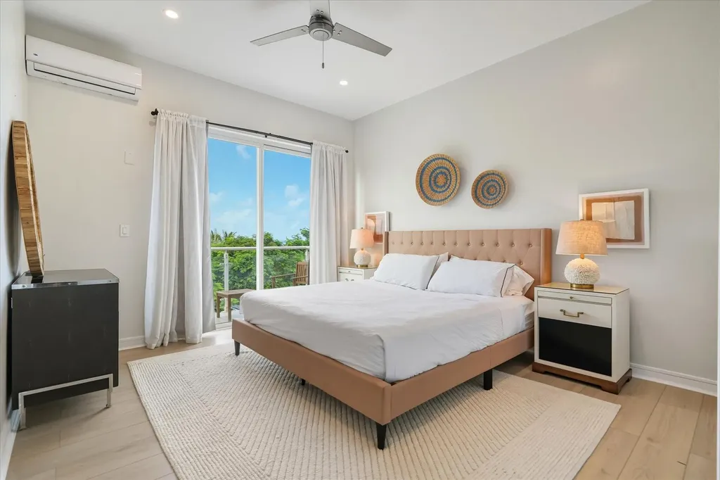 14 Miramar West New Providence Paradise Island BS