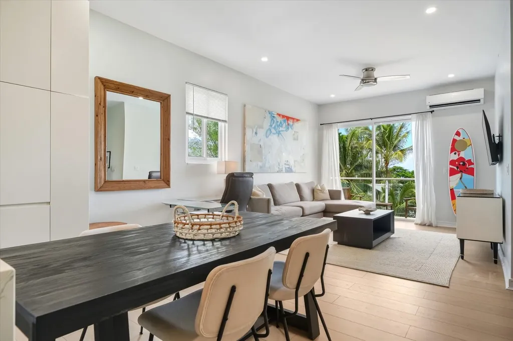 14 Miramar West New Providence Paradise Island BS