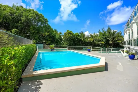 14 Miramar West New Providence Paradise Island BS