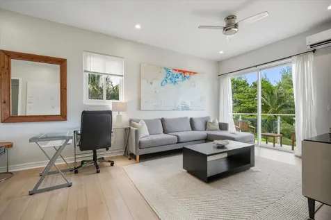 14 Miramar West New Providence Paradise Island BS